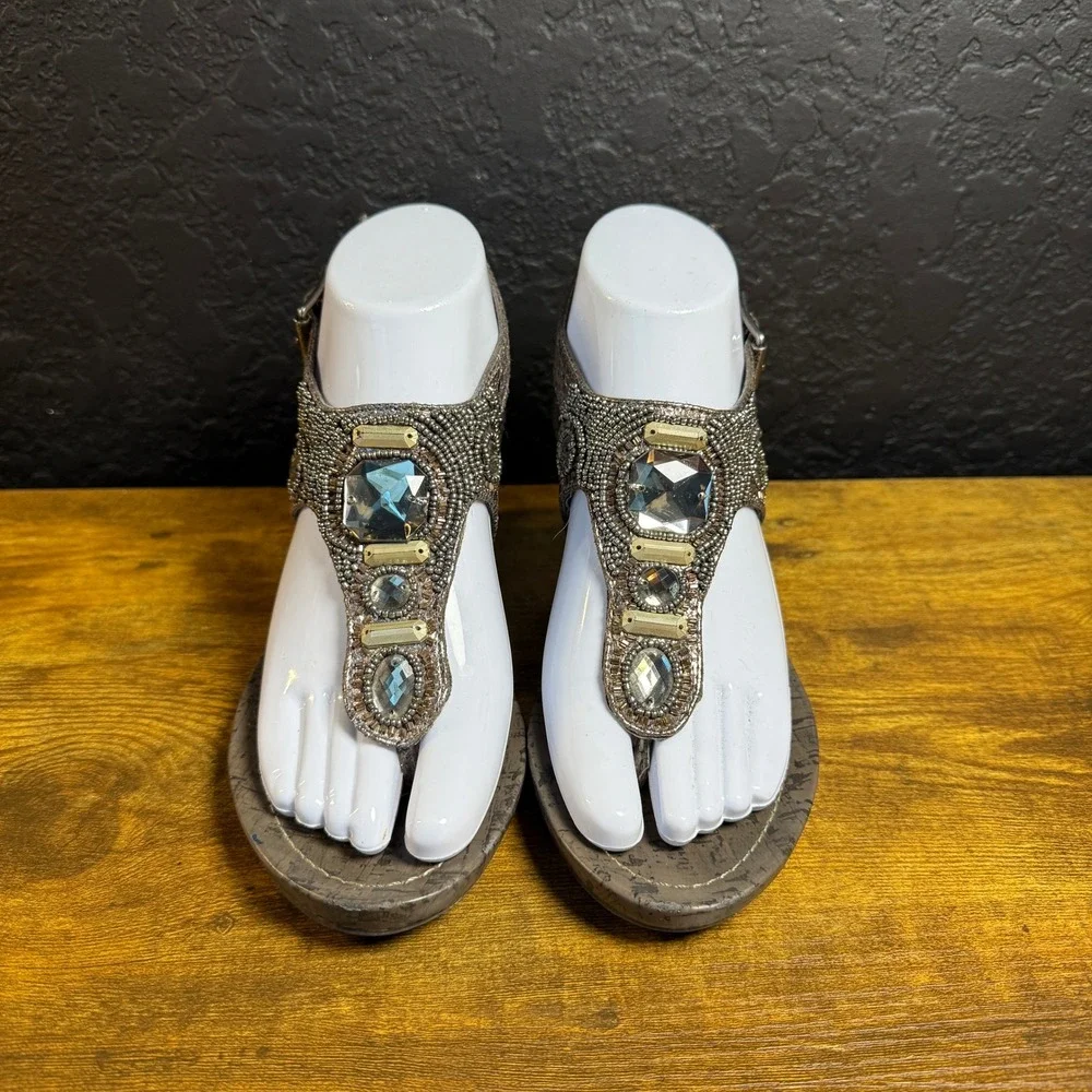 Simply Vera Vera Wang SYSTONE‎ Bronze Metallic Beaded Wedge Sandal Womens 6M